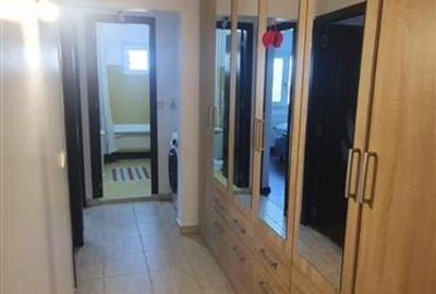 Apartament 3 camere, decomandat- Nicolina - 9