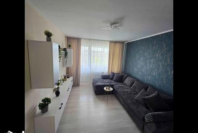 Apartament cu 3 camere decomandat, mobilat în Giurgiului