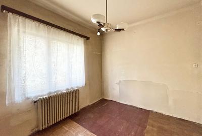 VILA INTERBELICA IN CURS DE RENOVARE COMPUSA DIN DOUA APARTAMENTE - PARCUL CAROL - 10
