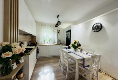 Apartament 3 camere, decomandat, etaj 1, zona Aradului - 1