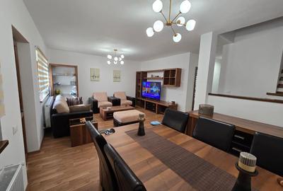 De inchiriat Casa insiruita, situata in zona Cetate. - 2