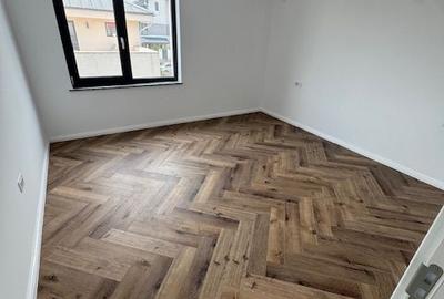 Vila Tunari cu vedere la LAC, 135m2 si curte mare - 10