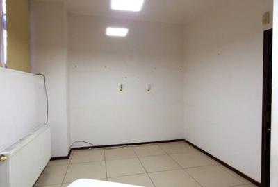 Spatiu Comercial De Vanzare - Soseaua Mihai Bravu | Piata Muncii - 11