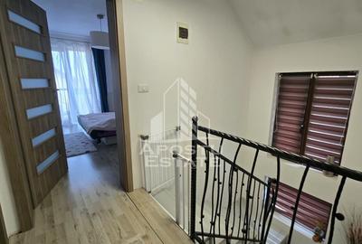 Casa individuala de vanzare, 4 camere, Sanmihaiu Roman, comision 0 - 8
