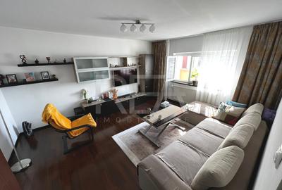 3 camere Vitan decomandat, parcare, et. 6, an 1995, metrou, 78 mp - 1