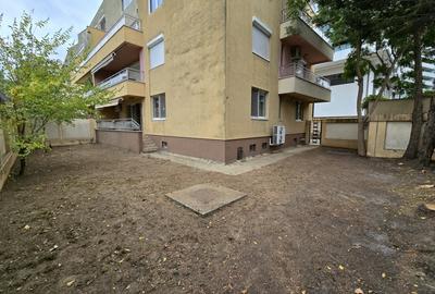 Apartament pe 2 etaje l curte de 187 mp  HERASTRAU - 1