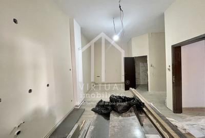 Vila/Pensiune cu 3 corpuri, 34 de camere, sala de fitness - Central - 60