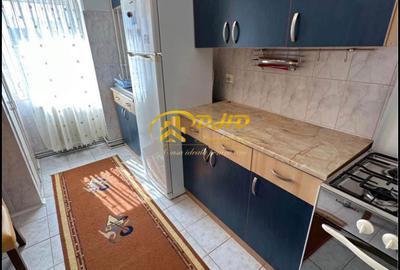 Apartament cu 2 camere decomandat în Piața Unirii