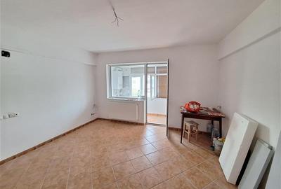 Apartament 4 camere decomandat Milcov-Bacau - 2