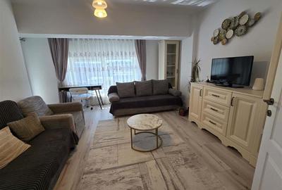 Apartament cu 2 camere decomandat, mobilat în Universității