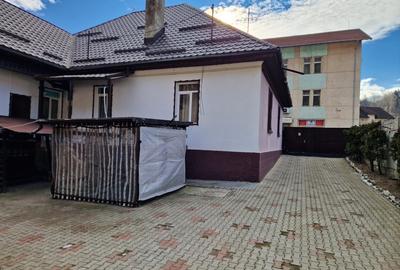 CASA in  BRAN, ZONA CENTRALA, DN 73, 400 m distanta fata de Castel. - 7
