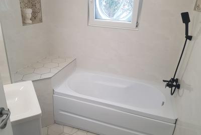 Apartament 3 camere, 2 bai, proaspat renovat, ultracentral, etaj 2, 945 euro - 14