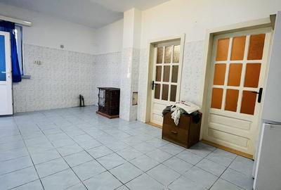 Casă individuală cu front stradal 25 ml – Zona Oncea - 4