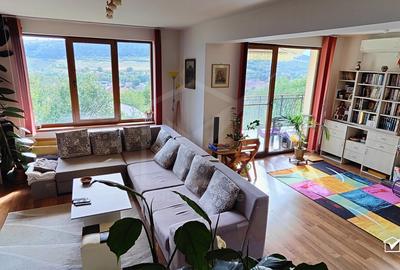 Casa/Duplex cu 2 apartamente separate- Gradina si Priveliste de Vis in Baciu - 4