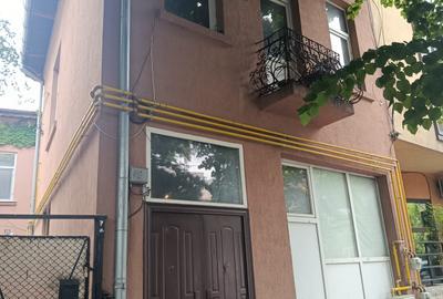 Apartament de vânzare în vilă – ideal pentru investiție - 1