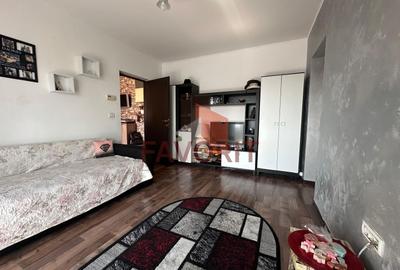 COMISION 0 | 2 camere | centrala proprie | 2 balcoane | zona excelenta - 1