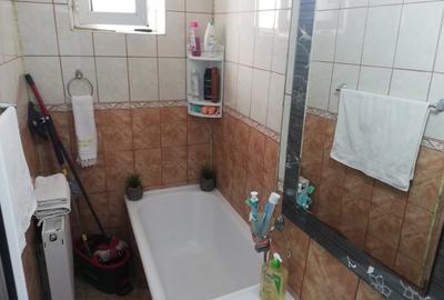 Vanzare 3 camere - Imobiliare MAXICONFORT - 9