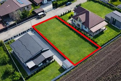 Teren intravilan de 510 mp, în Sântana de Mureș