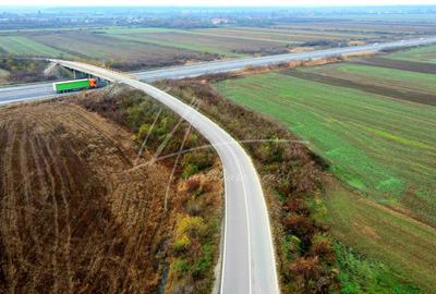 Teren intravilan curti-constructii, industrial, Autostrada A1 - km 62 - 22