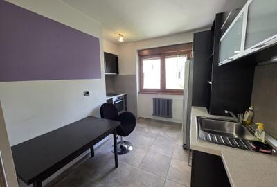 🏡 Apartament cu 4 camere situat în zona Facultății de Medicină- 2475 - 23