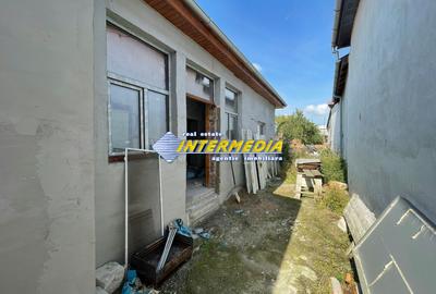 Casa de vanzare Alba Iulia zona Centru cu 5 camere  teren aferent casei 370 mp - 8