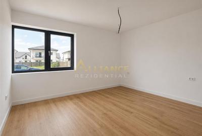 Casa parter- 4 camere- 600m de autobuz- 2km de metrou-pod-beci - 4