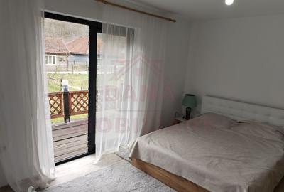 CASĂ DE VÂNZARE ÎN RUSCA MONTANĂ\JUD. CS - 6