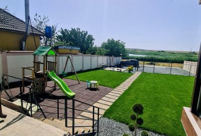 Pensiune turistica de vanzare in Corbu vedere lac afacere la cheie - 24