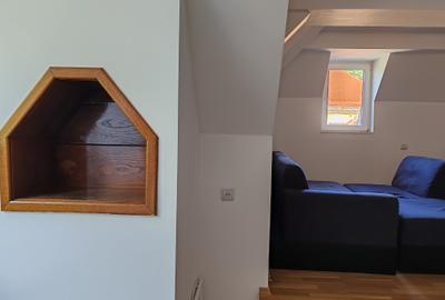 Apartament 3 camere liber la vanzare zona Colinei - 4