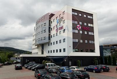 Spatiu de birouri de 286mp, cladire A - Se poate compartimenta in 2 - 1