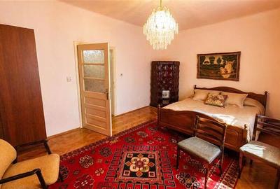 Casa cu spatiu comercial, 1.000mp teren anexe, areal Central, Reghin - 17