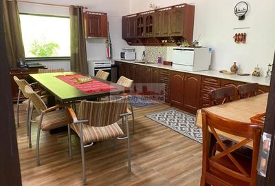 Vanzare Pensiune , Casa ,  Rezervatia Piatra Craiului / Satic, Arges - 9