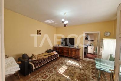 Casa de familie sau retreat montan la doar 10 min de Sibiu in Rasinari - 10