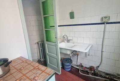 Trocadero - Casa 6 camere constructie caramida, deschidere la doua strazi - 22