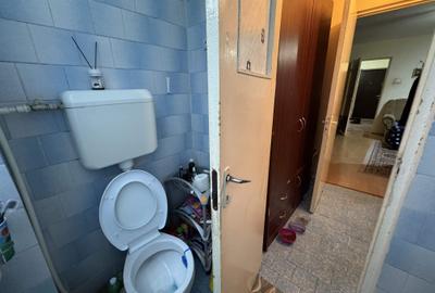 2 cam, etaj 1, 51 mp, fara imbunatatiri, Aleea Rozelor - 10