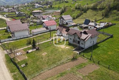 Casă 320 mp utili + 1143 mp teren, la roșu, Gura Humorului - 3