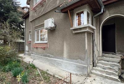 CASA CONSTRUITA IN URMA CU 100 DE ANI CU TEREN DE 500 MP RETRASA IN COTROCENI - 1