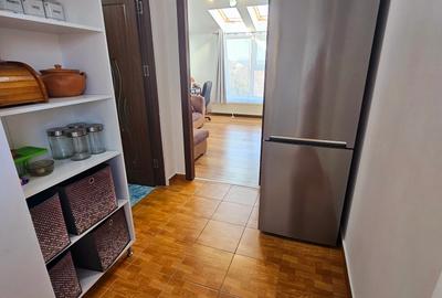 Vanzare apartament 3 camere, bloc cu acoperis, parcare, zona Buna Vestire - 6