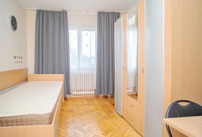 Apartament 3 camere Podu Ros/ Ideal pentru locuit si investitie - 1