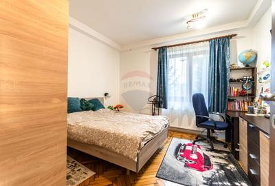 OPORTUNITATEI CASĂ modernă | 238mp utili și teren intravilan 7150mp - 39