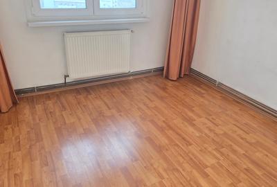 Vand apartament 2 camere decomandat in Deva, zona Micro 15, situat pe mijloc, - 6