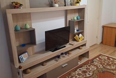 De inchiriat apartament 2 camere - 1