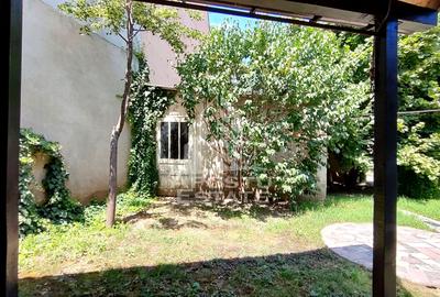 Casa la curte comuna 4 camere, zona Centrala - 24