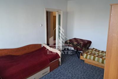 Apartament cu 3 camere decomandat, mobilat în Șagului