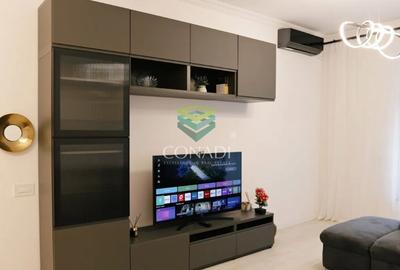 Apartament cu 3 camere semidecomandat în Pipera