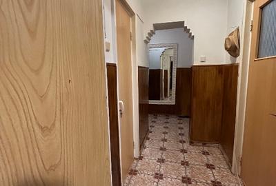 Apartament de vanzare  2 camere - 5