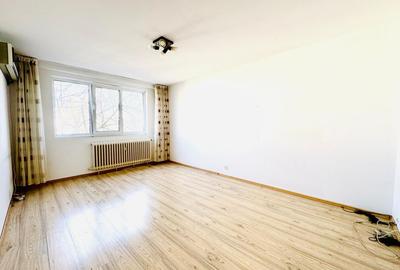 Apartament spațios TITAN,  proximitate metrou 1 Dec,  str.Steriadi - 3