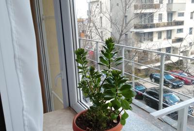 Garsoniera spatioasa 56 mp  - zona Tomis Plus - 350 euro/luna(Cod E2+E7) - 7