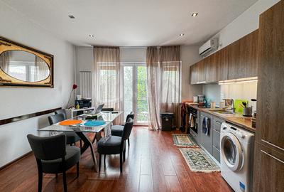 Apartament cu 3 camere semidecomandat, mobilat în Dorobanți