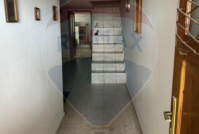 Casă de vânzare | Rădăuți | Ștefan cel Mare + 2 garaje - 10